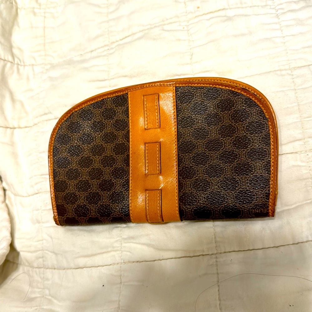 Elegant Brown and Tan Wallet